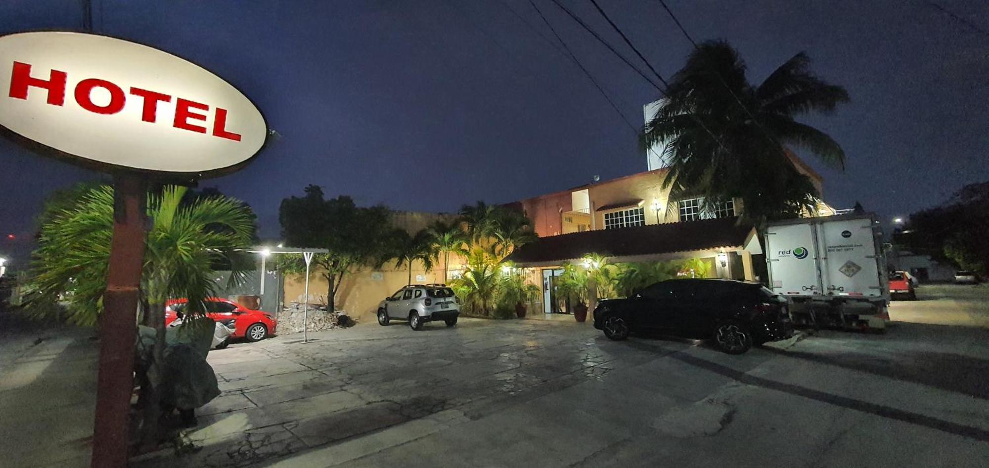 Hotel Posada Marcas Cancún Exteriér fotografie